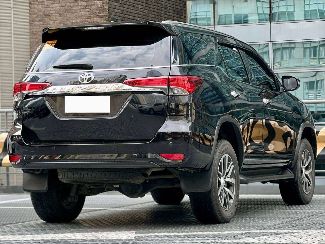 2020 Toyota Fortuner 2.4 4x2 V, Automatic, Diesel