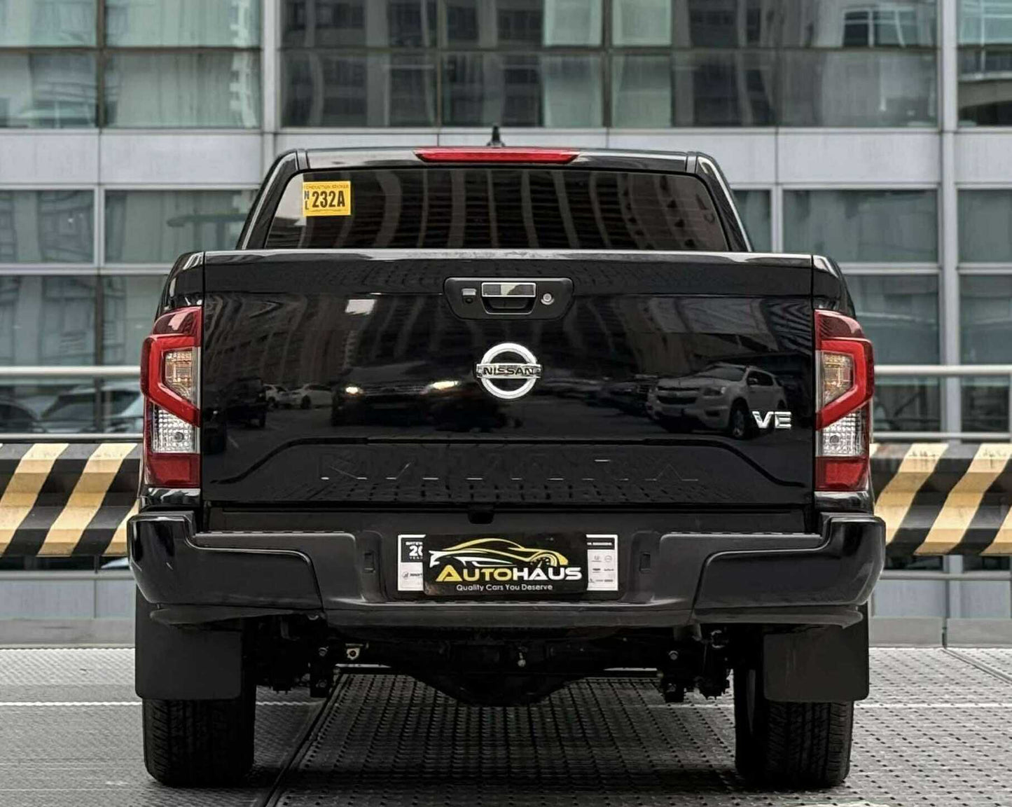 2025 Nissan Navara 2.5 VE Calibre, Automatic, Diesel