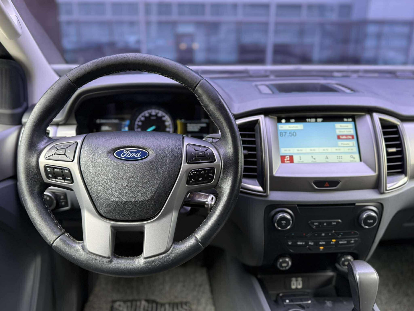 2018 Ford Everest Trend 4x2 2.2,
Automatic, Diesel