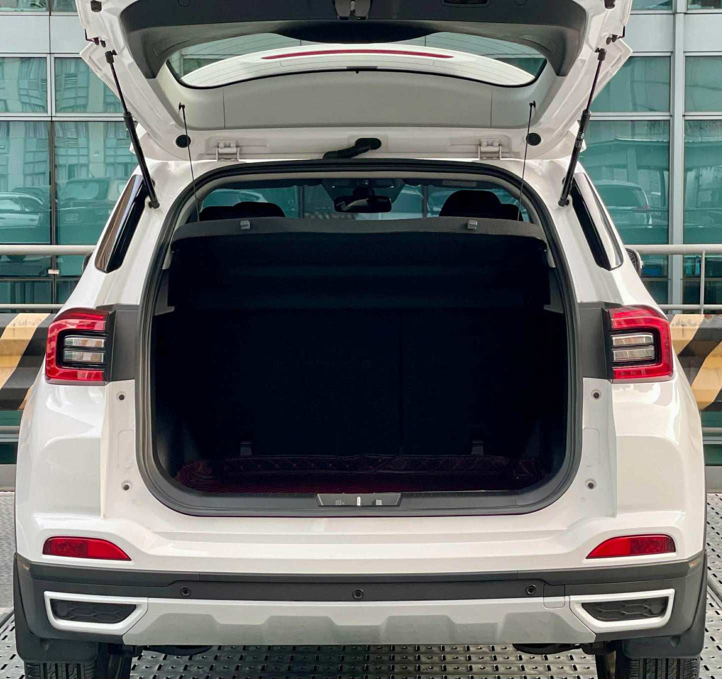 2023 Chery Tiggo 5x Luxury 1.5L, Automatic, Gas