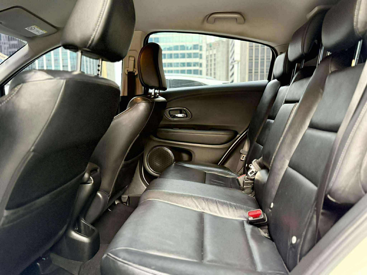 2016 Honda HRV 1.8 EL, Automatic, Gas