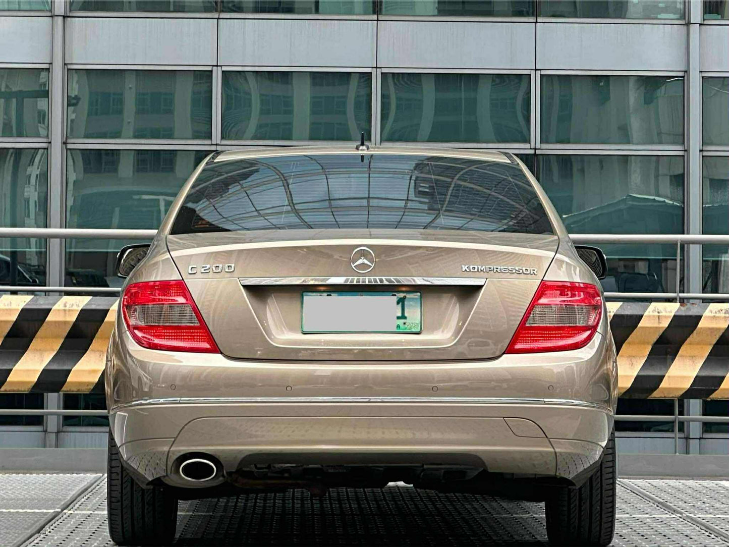 2009 Mercedes Benz C200 Kompressor, Automatic, Gas