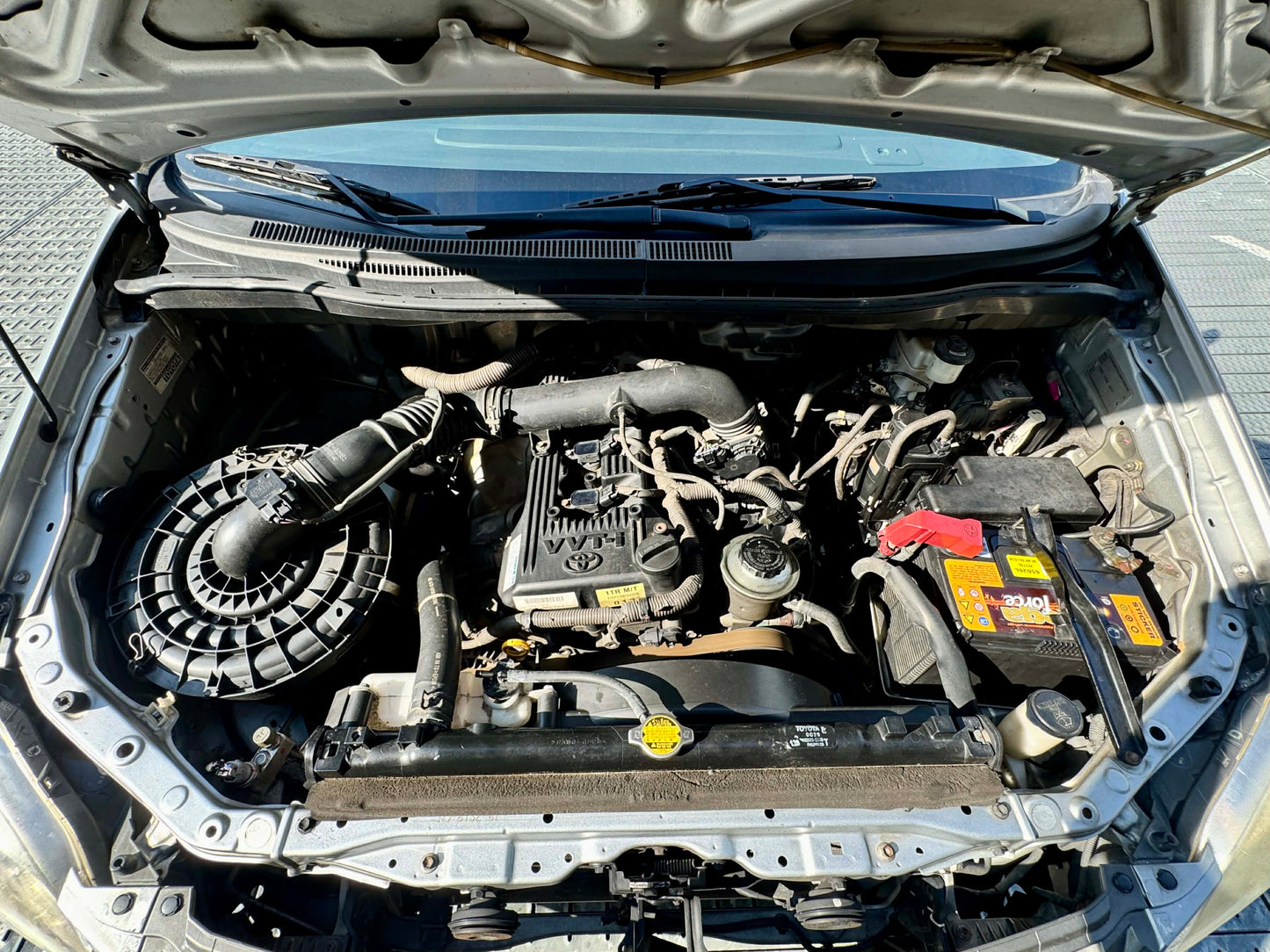 2016 Toyota Innova J 2.0, Manual, Gas