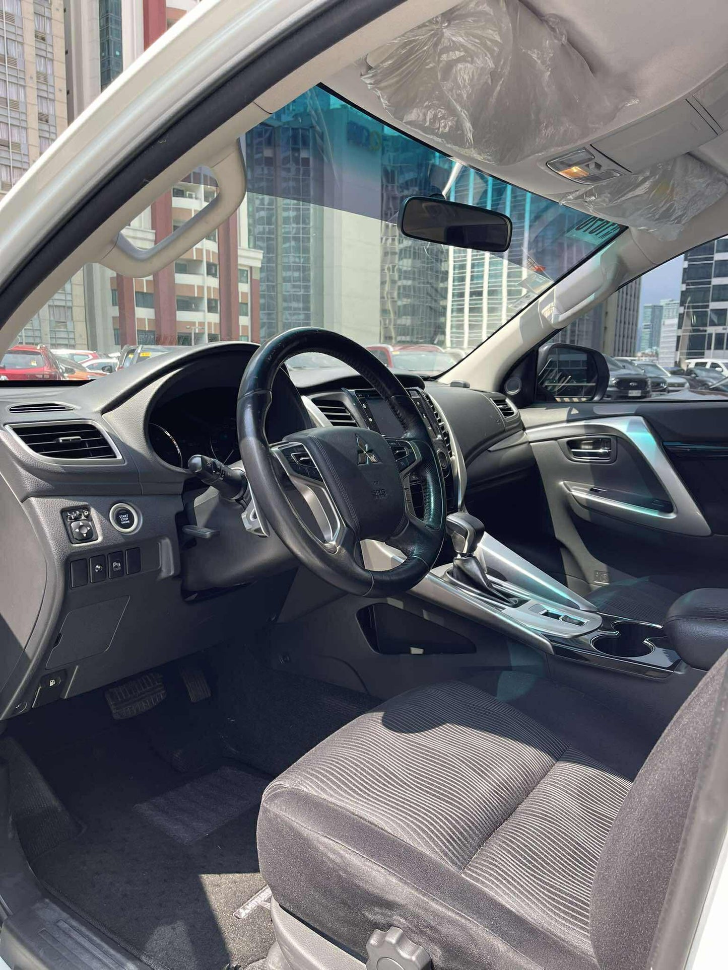 2016 Mitsubishi Montero GLS Sport, Automatic, Diesel
