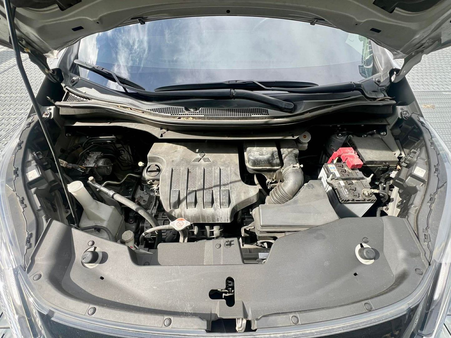 2023 Mitsubishi Xpander GLS 1.5, Automatic, Gas