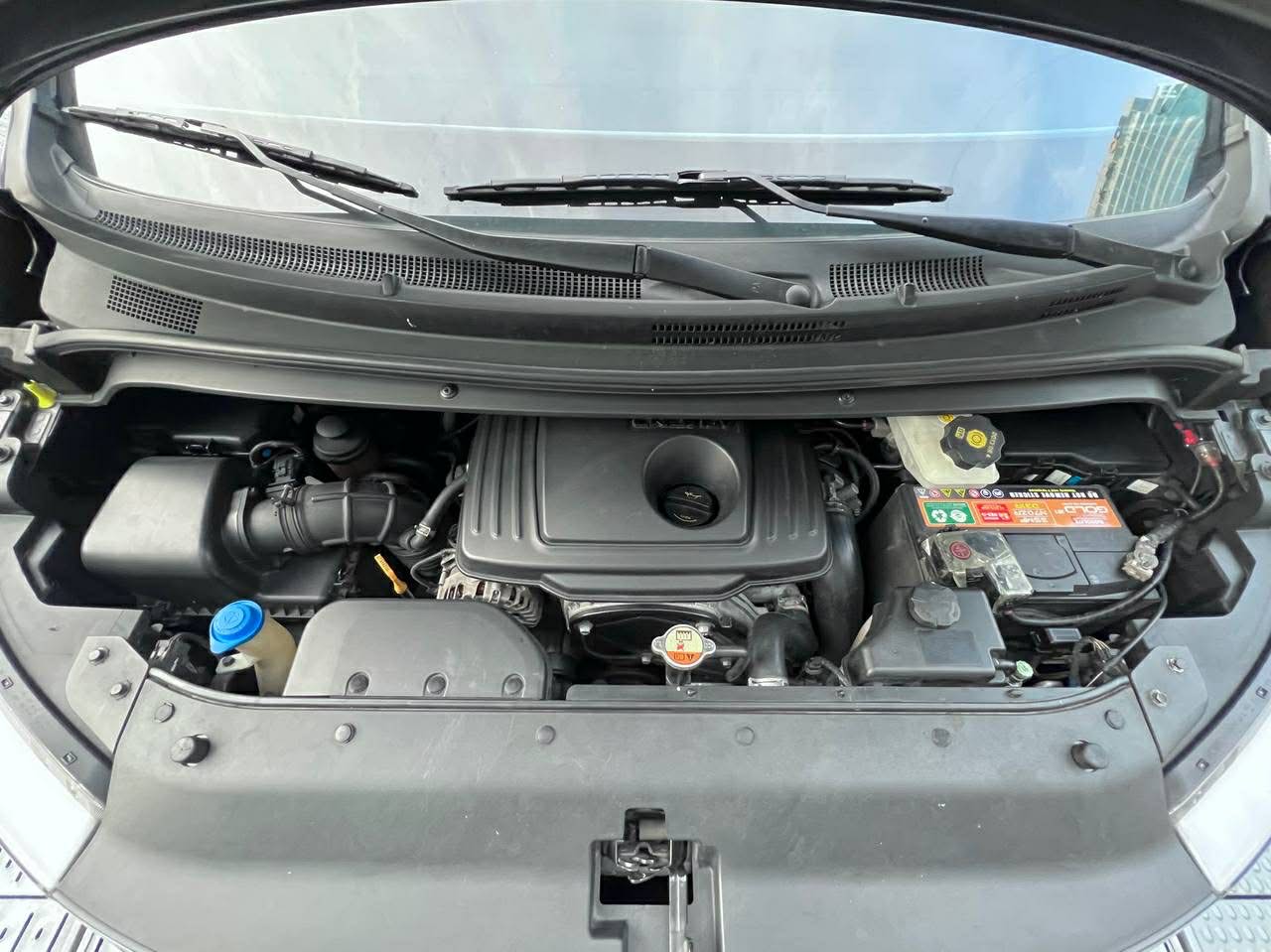 2020 Hyundai Starex Gold 2.5, Automatic, Diesel