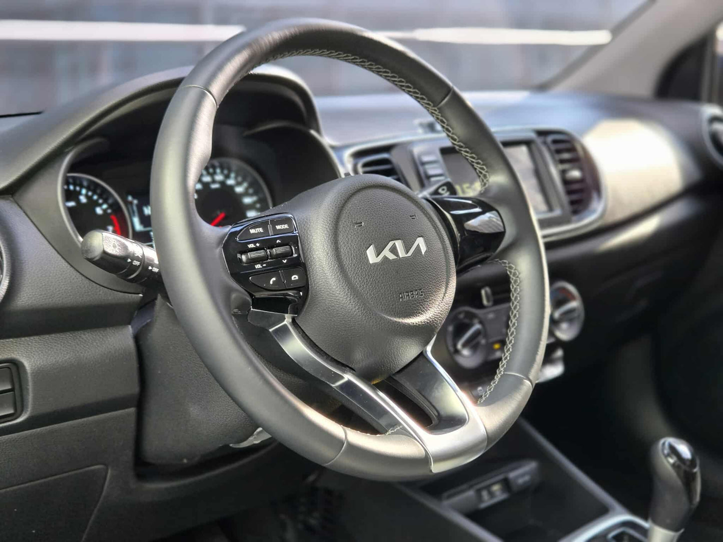 2025 Kia Soluto 1.4 EX, Automatic, Gas