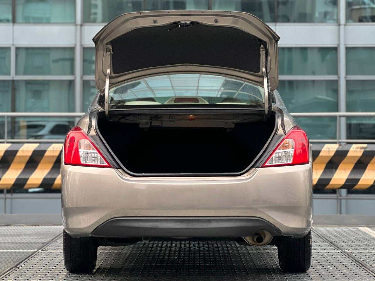 2018 Nissan Almera 1.5 LE, Automatic, Gas