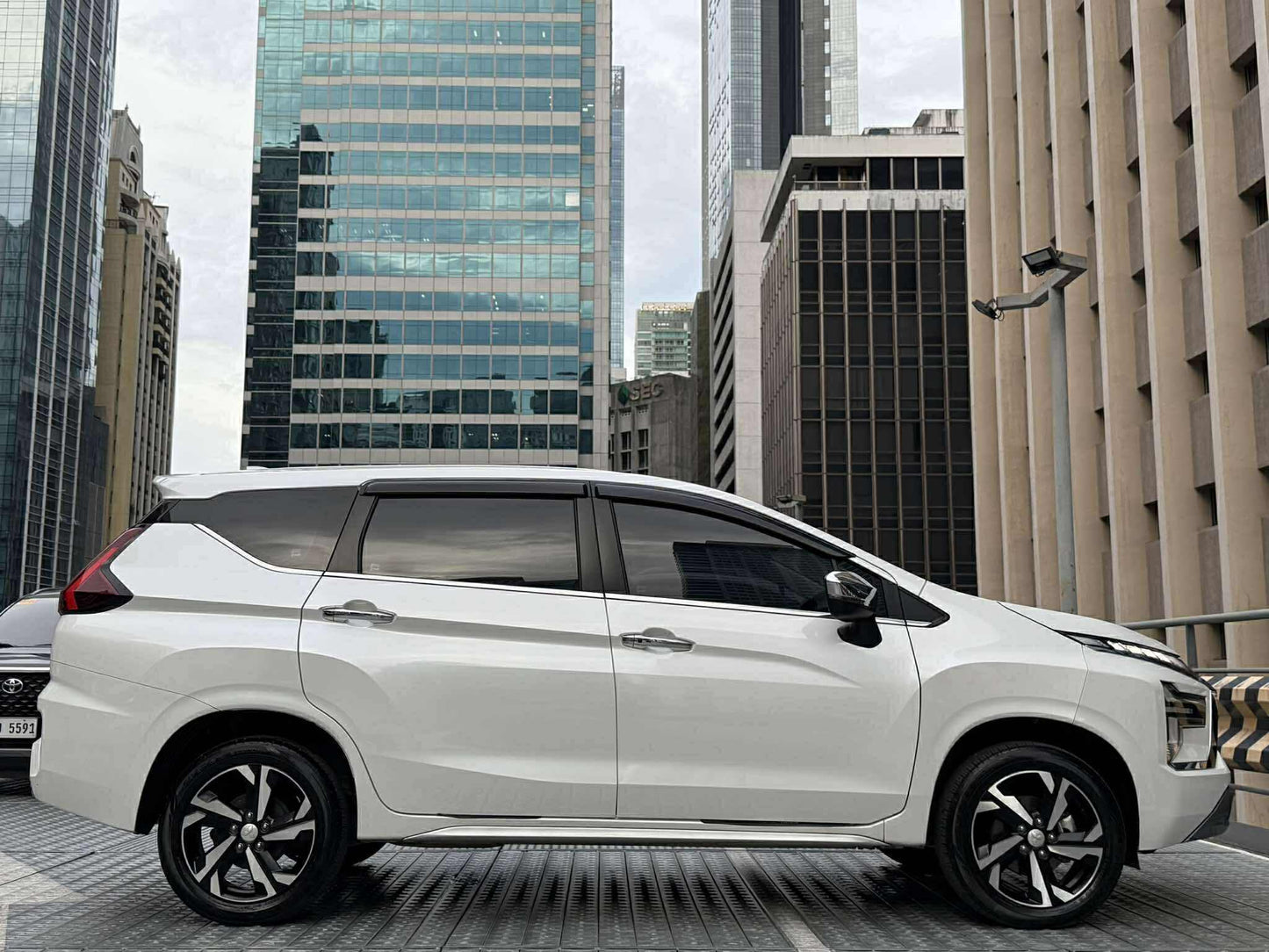 2025 Mitsubishi Xpander 1.5 GLS 2WD, Automatic, Gas
