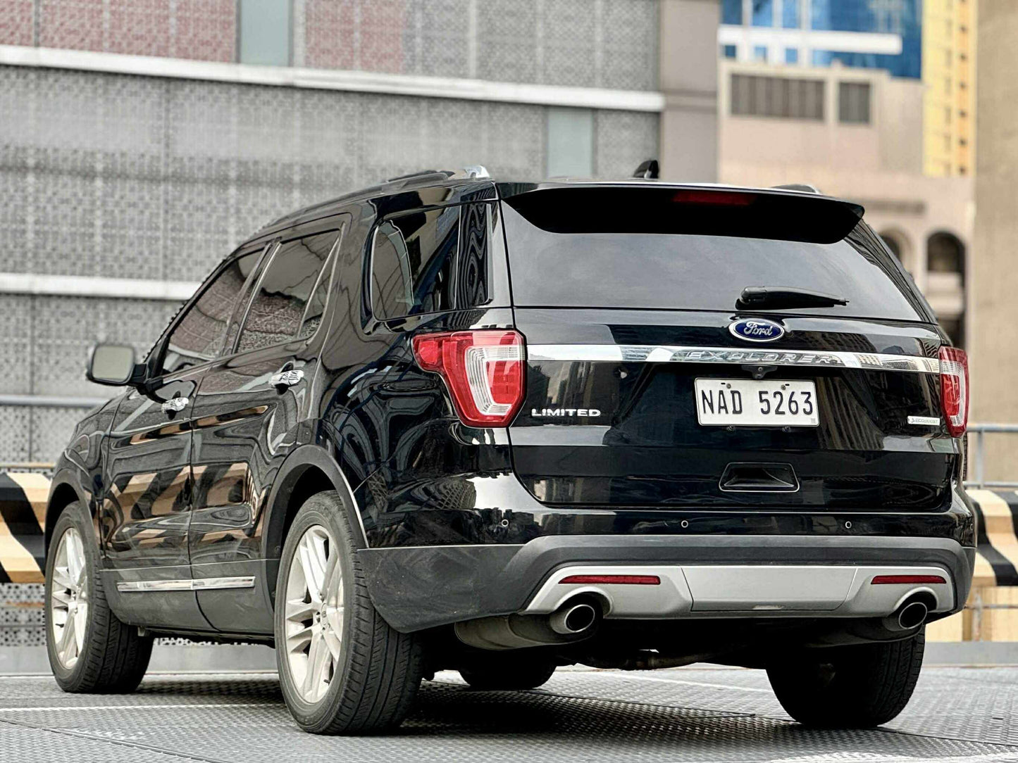 2017 Ford Explorer 2.3 Ecoboost 4x2, Automatic, Gas