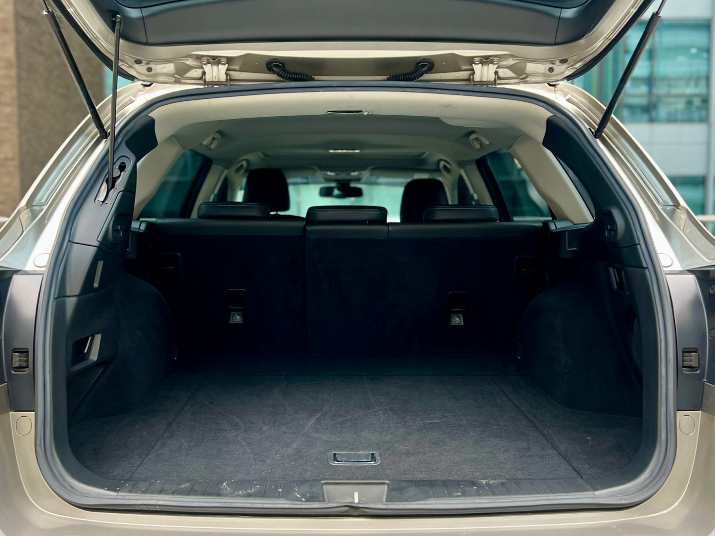 2017 Subaru Outback 3.6 AWD, Automatic, Gas