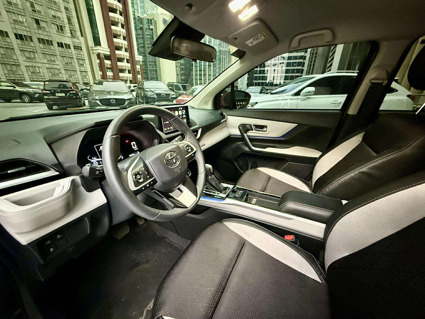 2025 Toyota Veloz 1.5 V CVT, Automatic, Gas