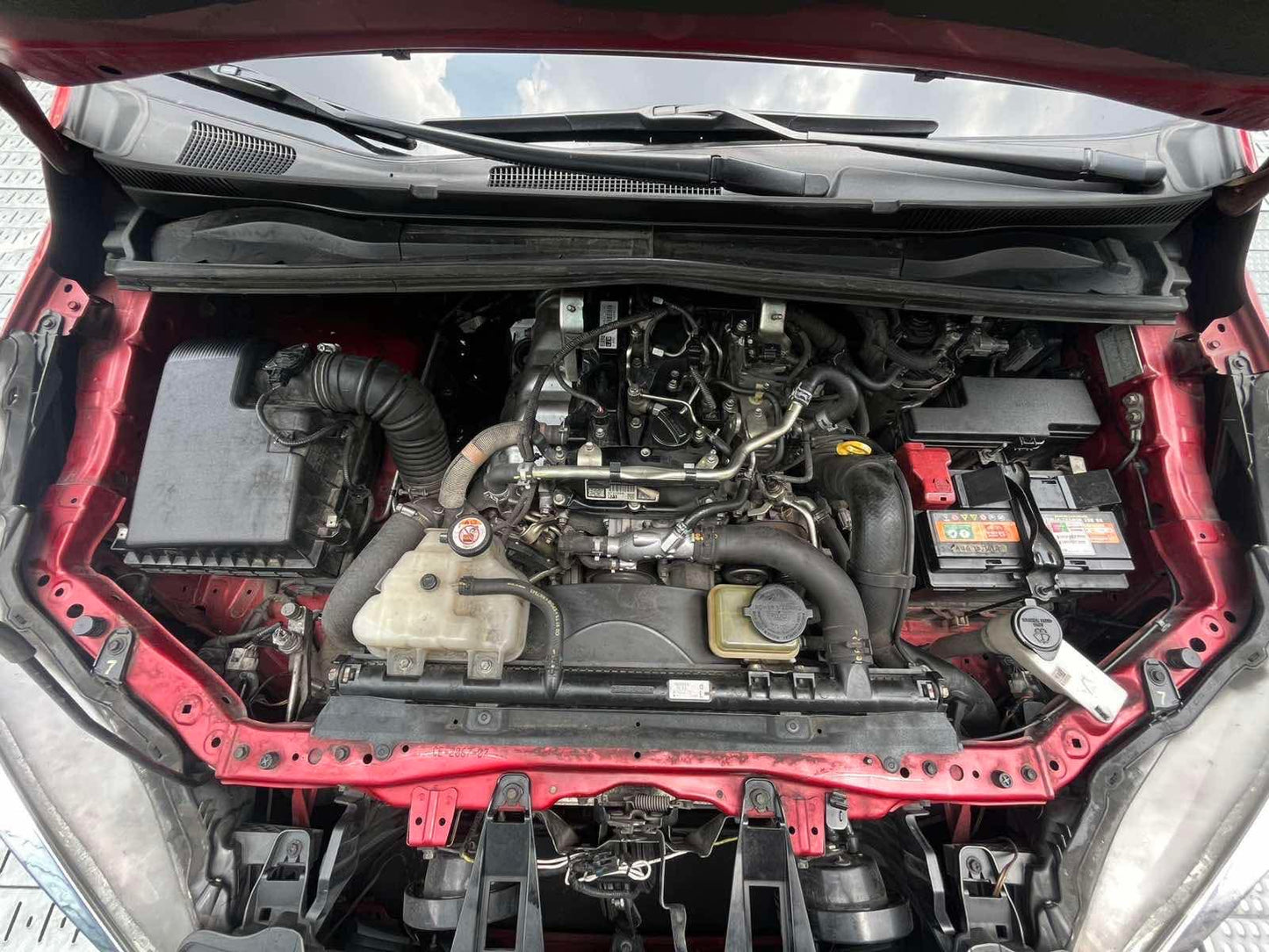 2020 Toyota Innova 2.8 E, Automatic, Diesel