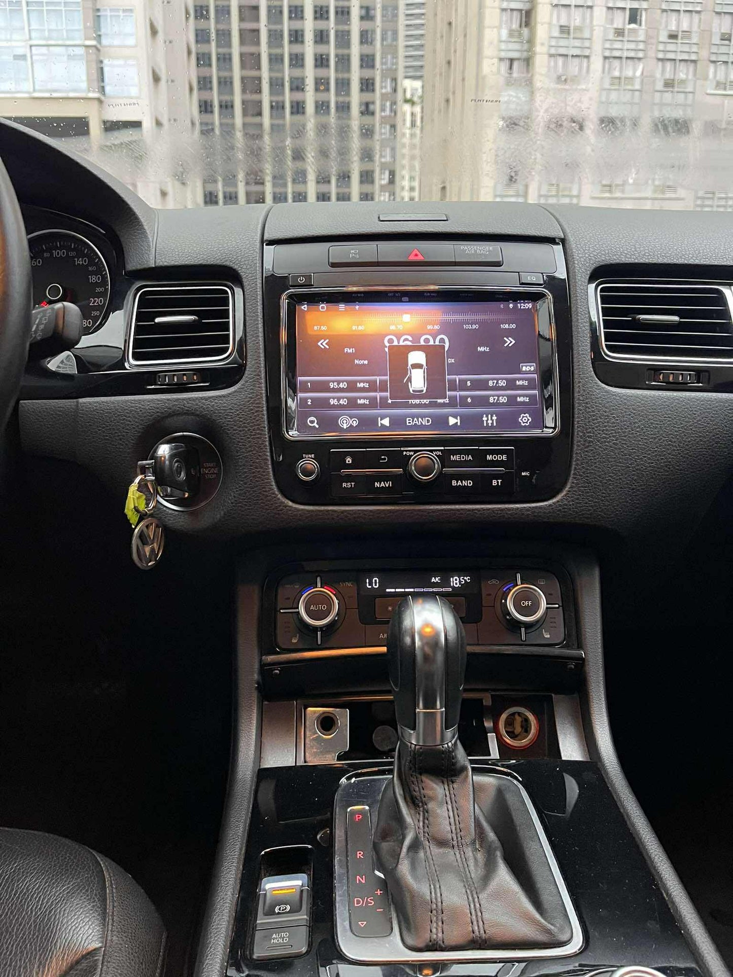 2015 Volkswagen Touareg 4x4 V6, Automatic, Diesel