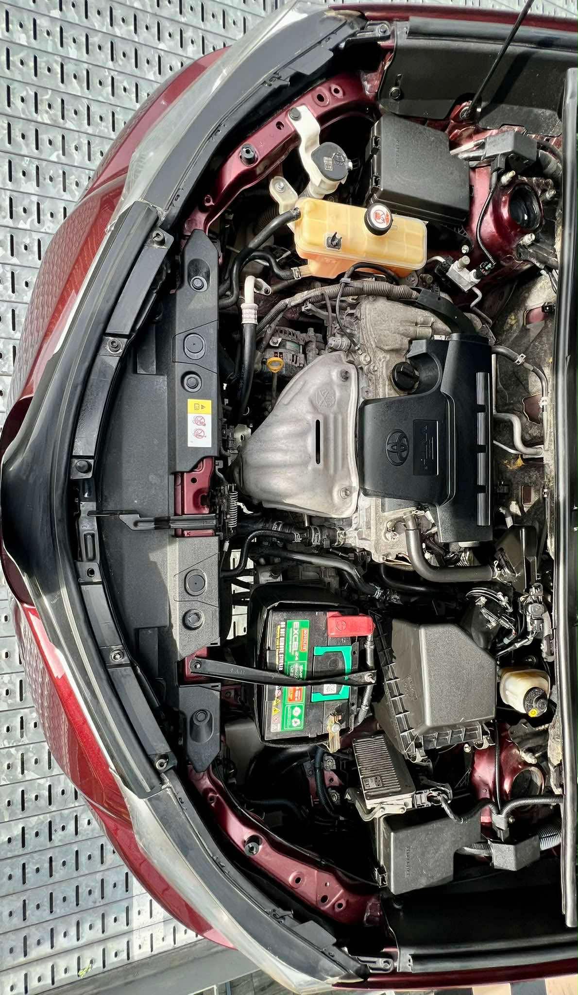 2017 Toyota Rav4 Active 4x2, Automatic, Gas