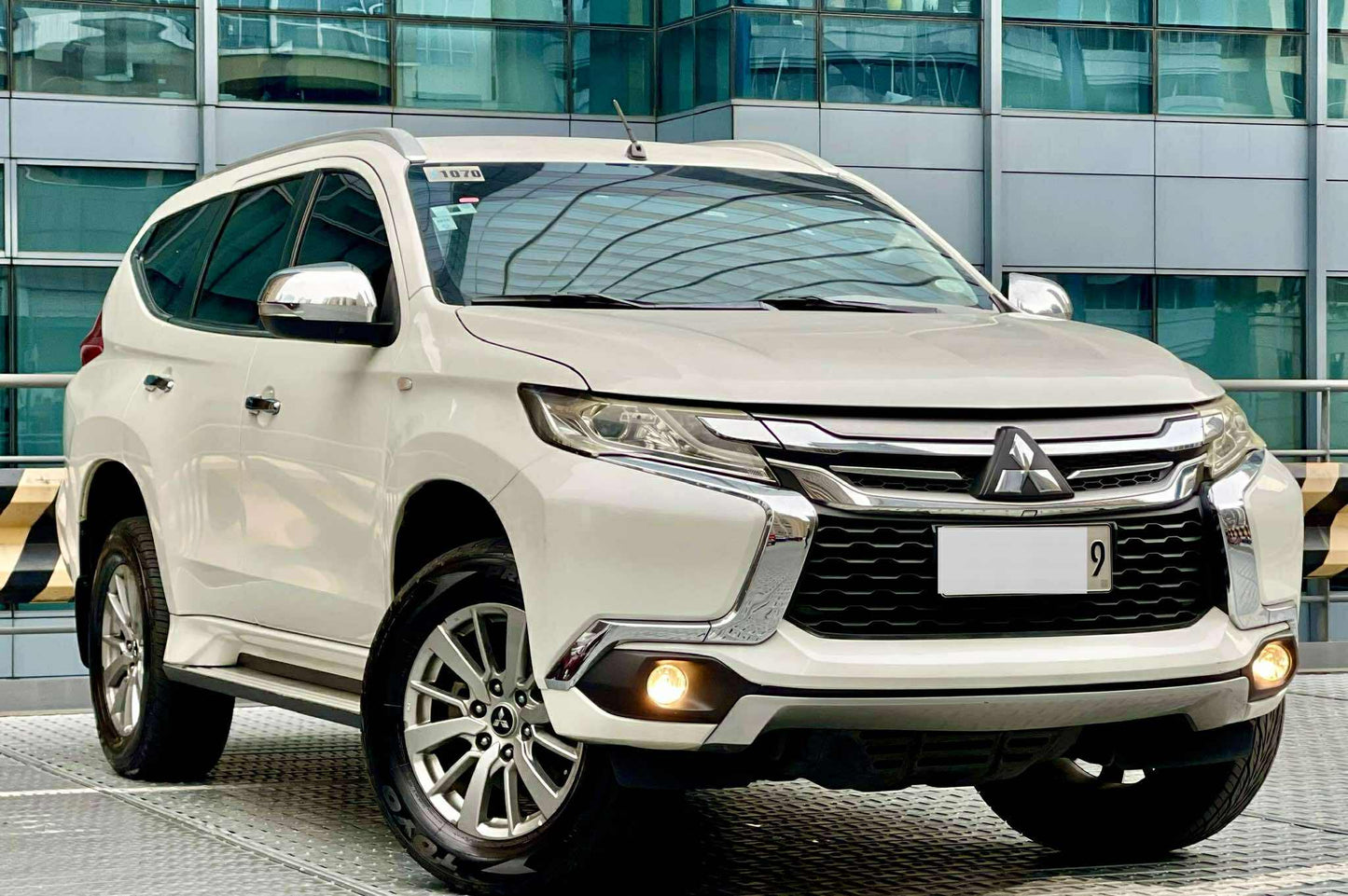 2016 Mitsubishi Montero GLS Sport, Automatic, Diesel