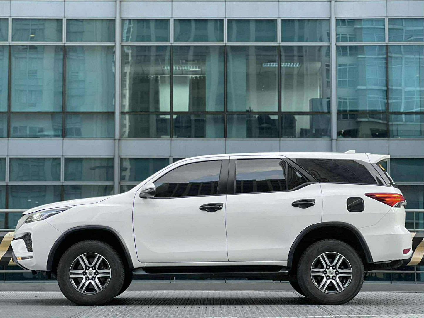 2022 Toyota Fortuner 2.4 G 4x2, Automatic, Diesel