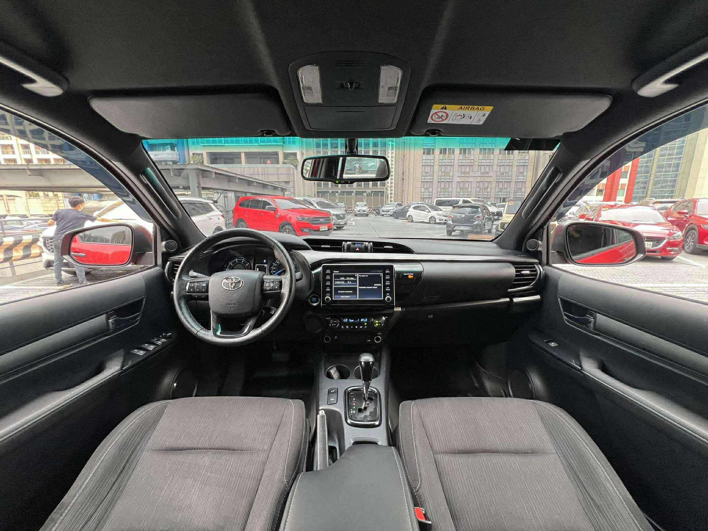 2022 Toyota Hilux Conquest V 4x2, Automatic, Diesel