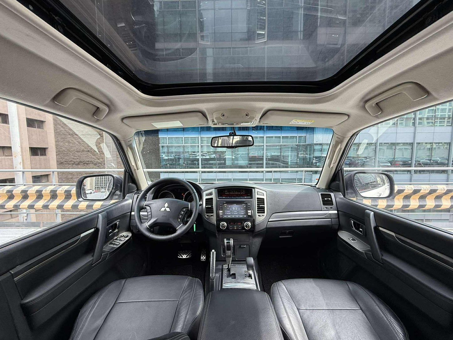 2015 Mitsubishi Pajero 3.2 GLS 4x4, Automatic, Diesel