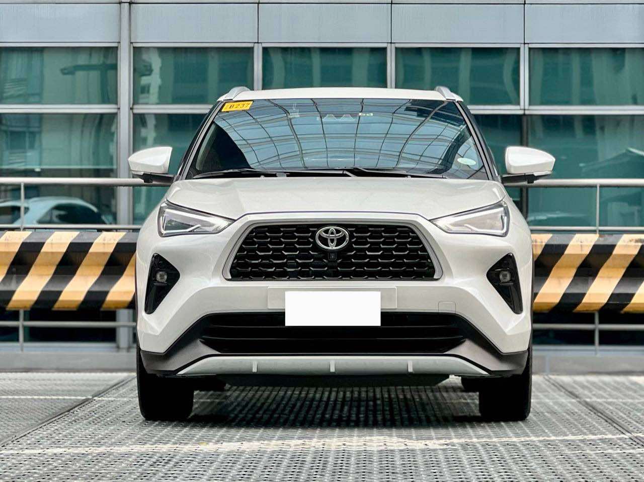 2024 Toyota Yaris Cross 1.5 V, Automatic, Gas