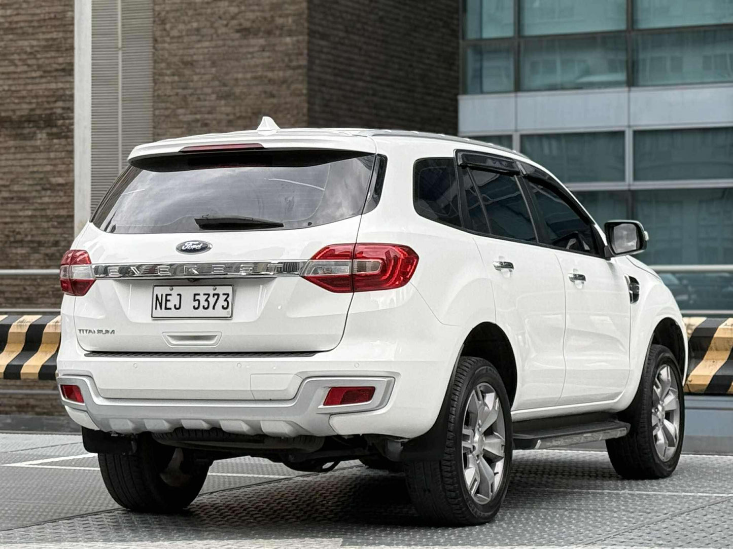 2018 Ford Everest 2.2 Titanium Plus 4x2, Automatic, Diesel