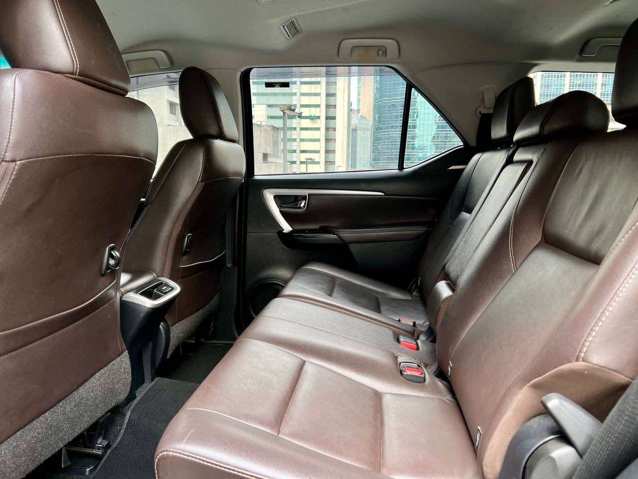 2020 Toyota Fortuner 2.4 4x2 V, Automatic, Diesel