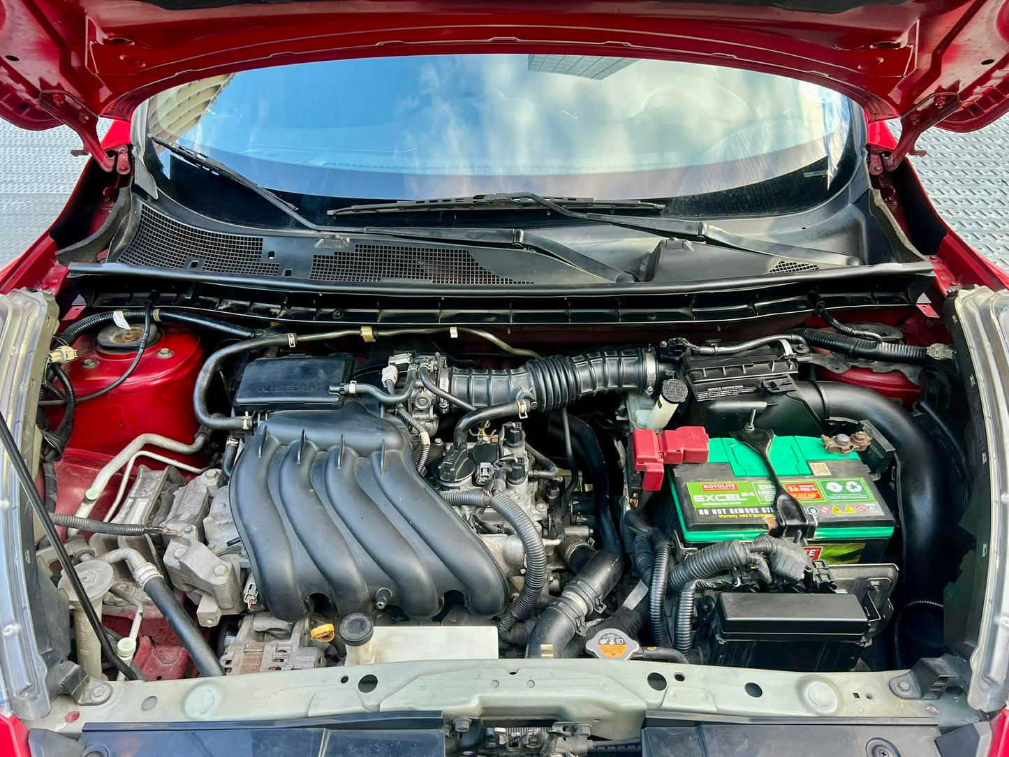2017 Nissan Juke 1.6L CVT, Automatic, Gas