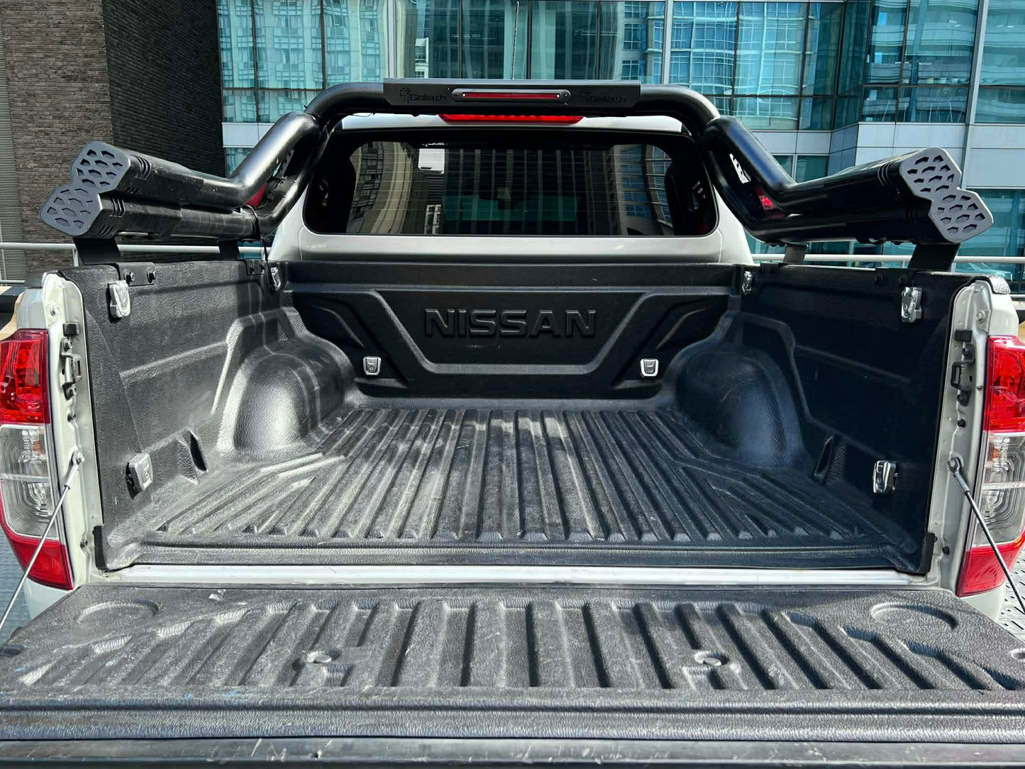 2020 Nissan Navara 2.5 VL 4x4, Automatic, Diesel