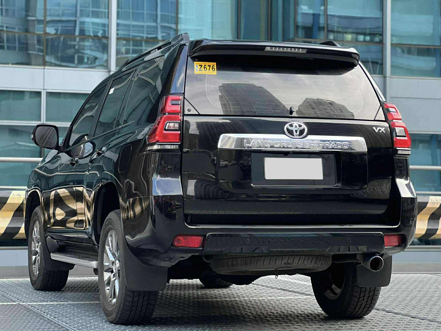 2018 Toyota Land Cruiser Prado 4.0 VX, Automatic, Gas
