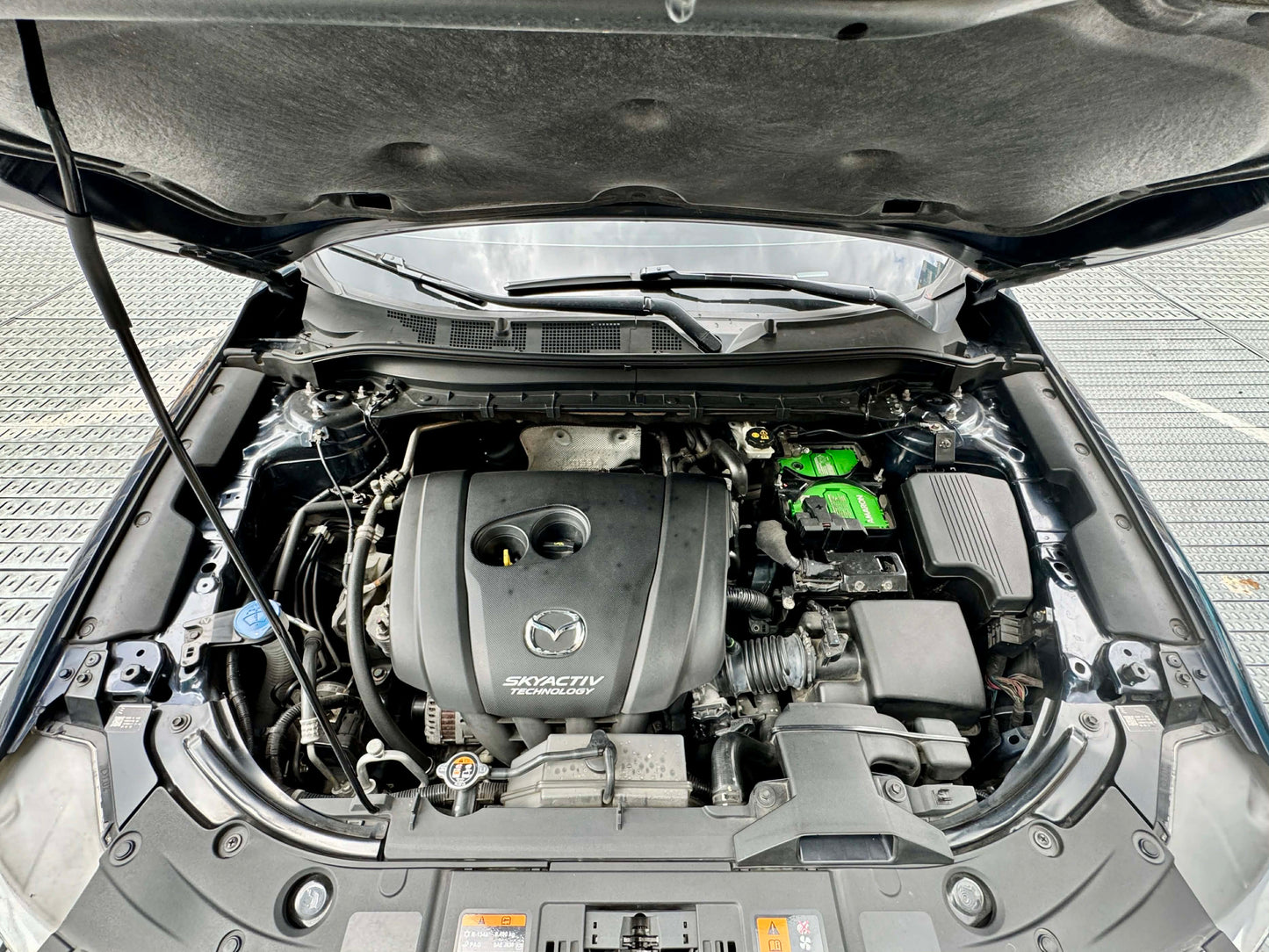 2021 Mazda CX5 FWD 2.0, Automatic, Gas