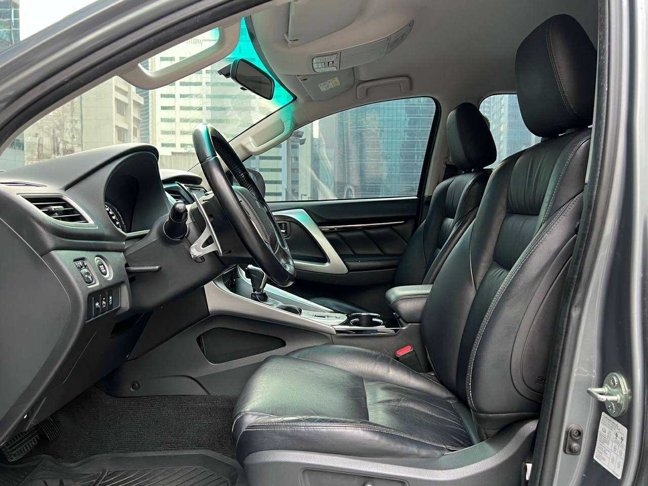 2017 Mitsubishi Montero GLS Premium 4x2 2.4, Automatic, Diesel