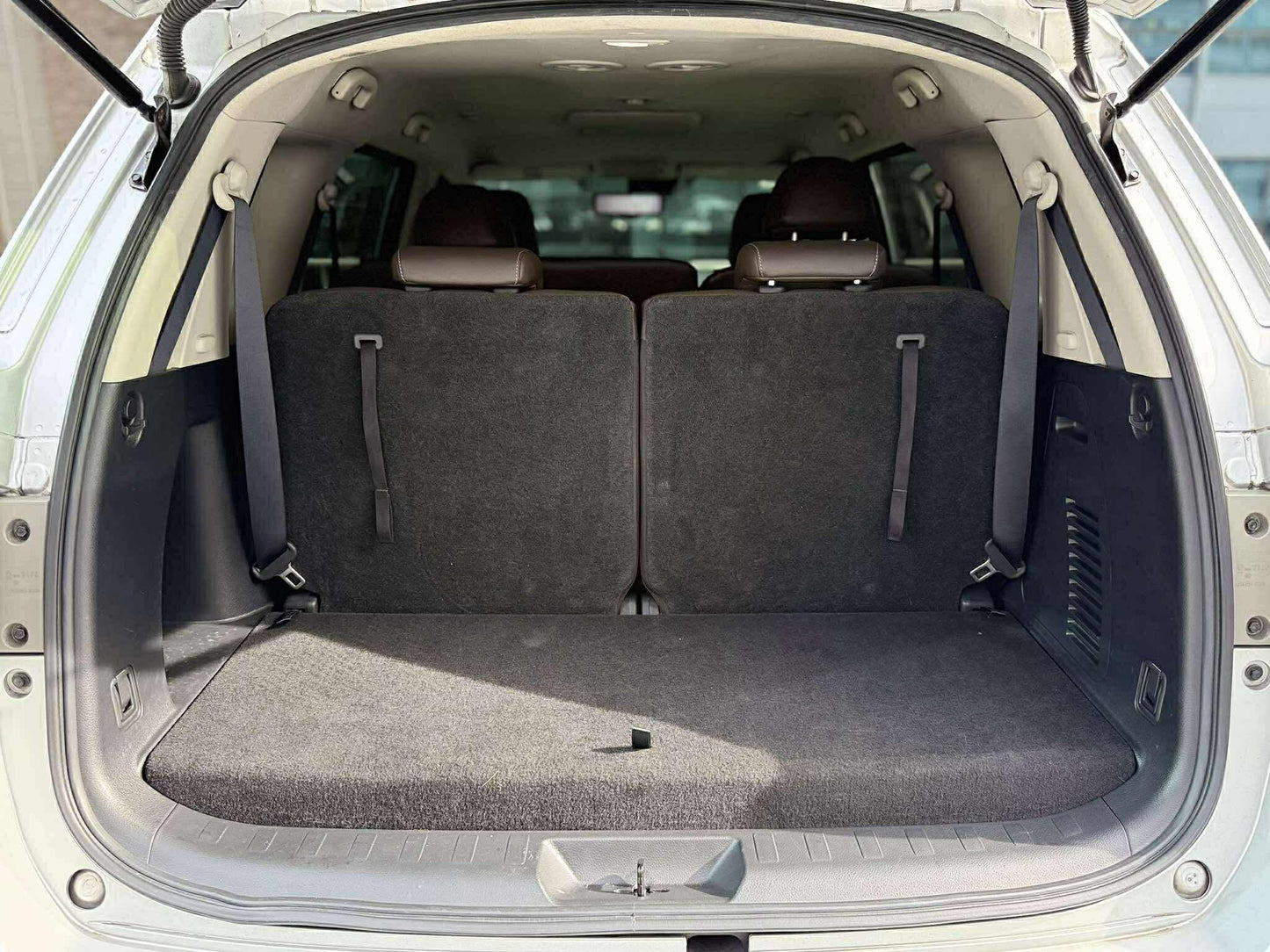 2019 Nissan Terra VL 4x2 2.5, Automatic, Diesel