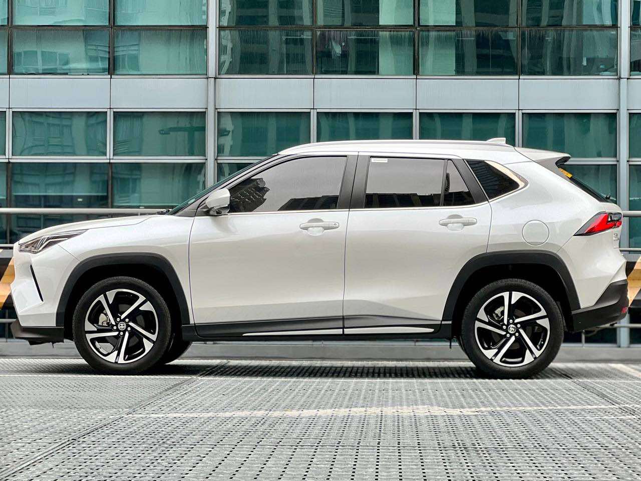 2024 Toyota Yaris Cross 1.5 V, Automatic, Gas