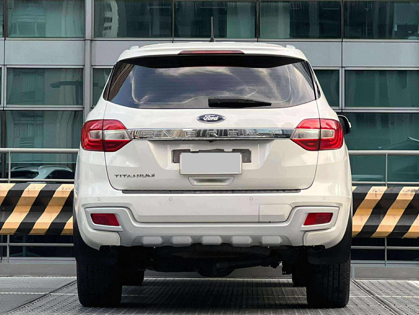 2016 Ford Everest Titanium Plus 4x2 With Sunroof, Automatic, Diesel