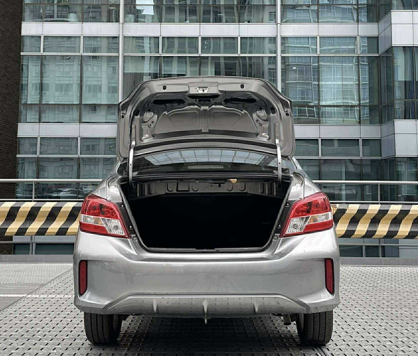2024 Mitsubishi Mirage G4 1.2 GLX, Automatic, Gas