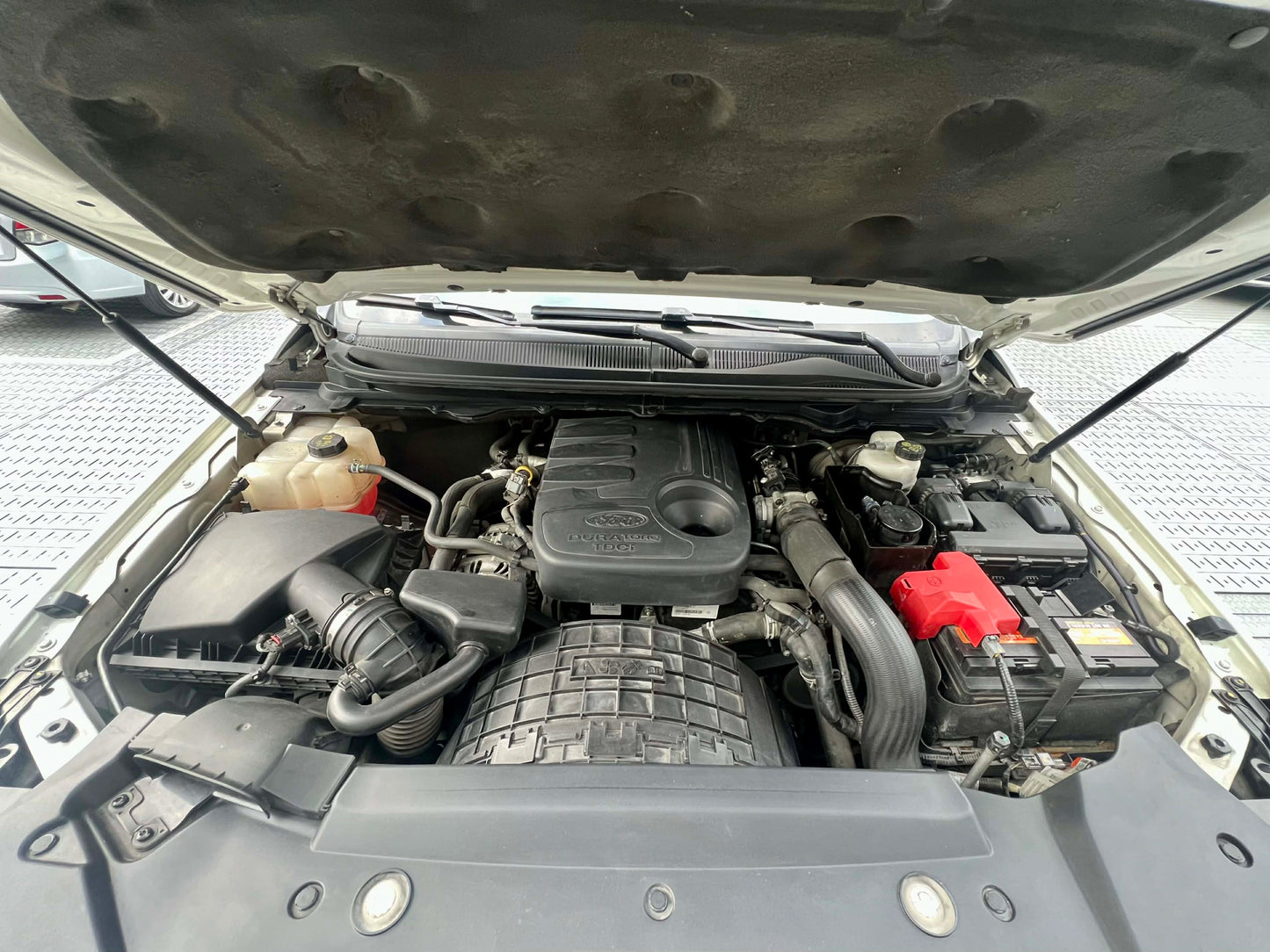 2017 Ford Everest Trend 4x2 2.2, Automatic, Diesel