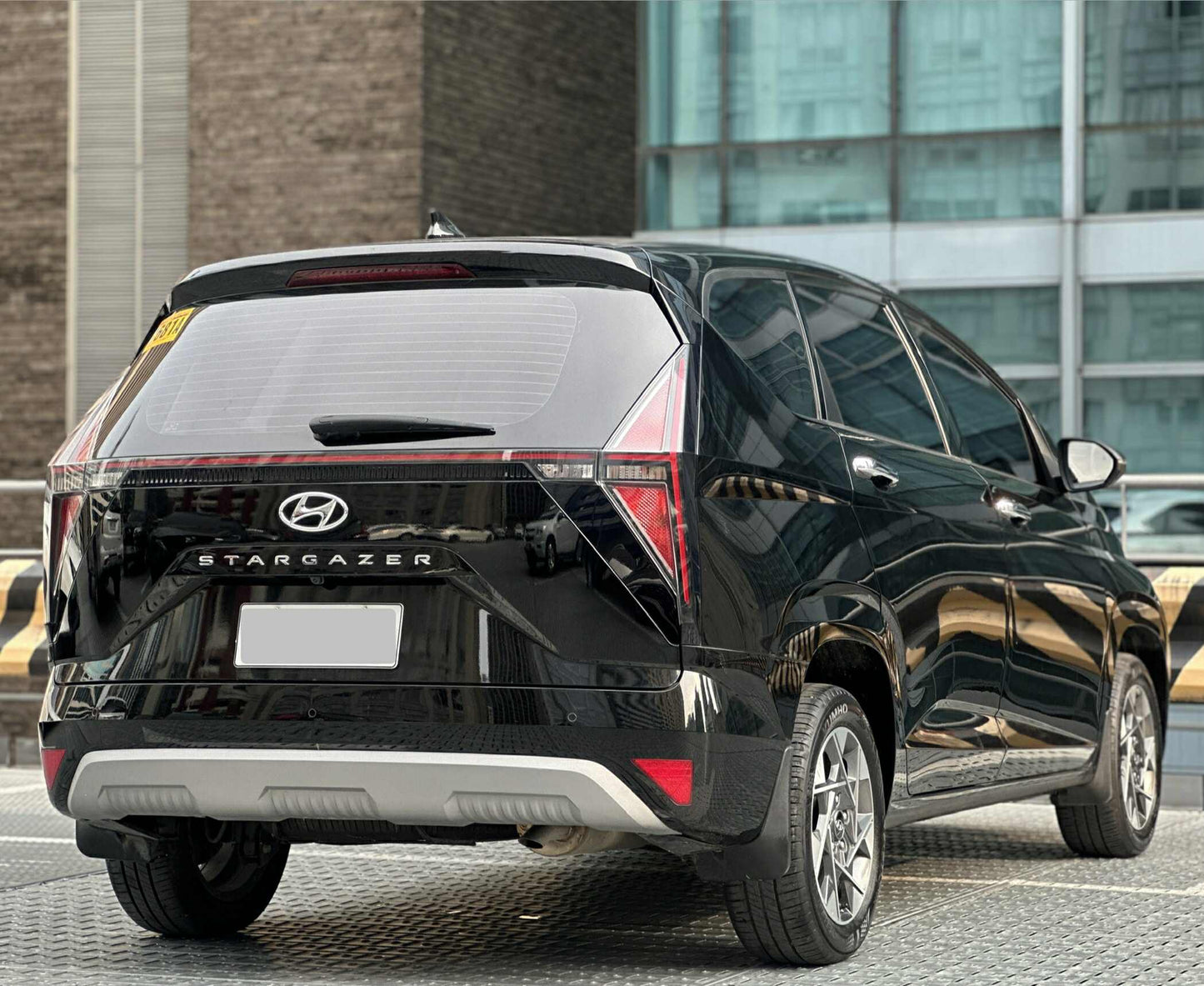 2025 Hyundai Stargazer 1.5 GLS Premium IVT, Automatic, Gas