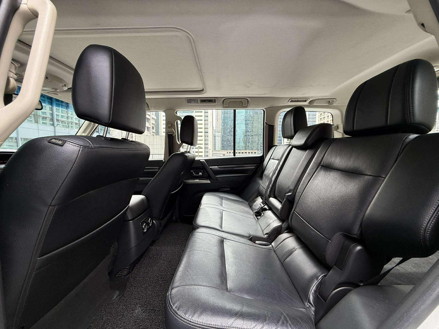 2015 Mitsubishi Pajero 3.2 GLS 4x4, Automatic, Diesel