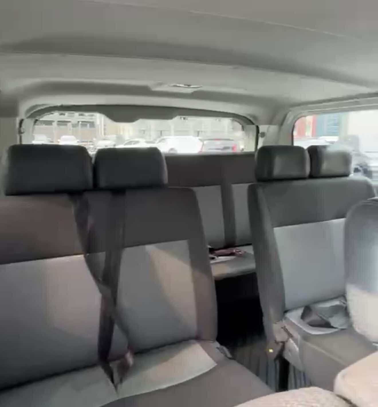 2019 Toyota Hiace Commuter Deluxe 2.8, Manual, Diesel