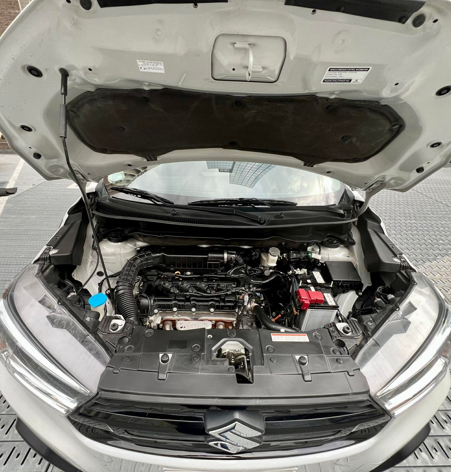 2025 Suzuki XL7 Hybrid GLX, Automatic, Gas