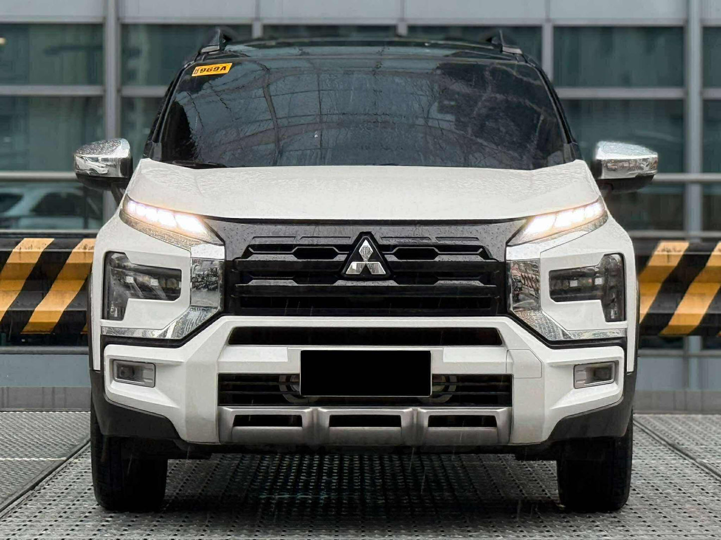 2025 Mitsubishi Xpander Cross 1.5, Automatic, Gas