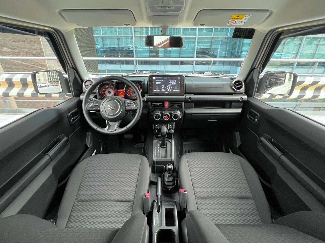2022 Suzuki Jimny GLX 1.5, Automatic, Gas