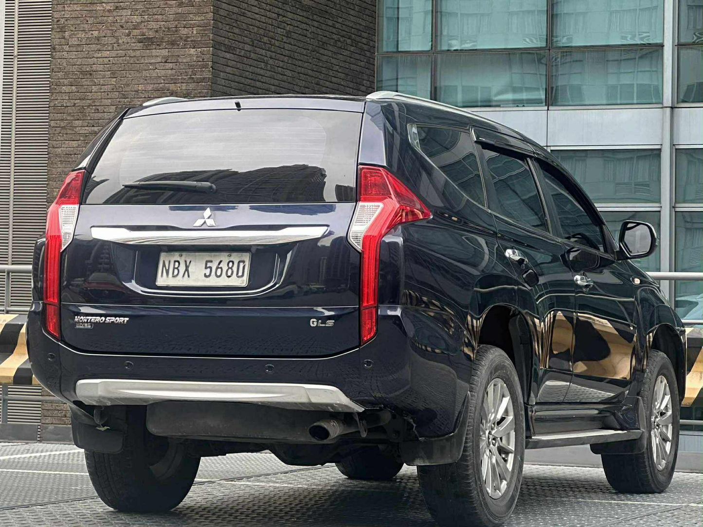 2017 Mitsubishi Montero Sport GLS 4x2, Automatic, Diesel