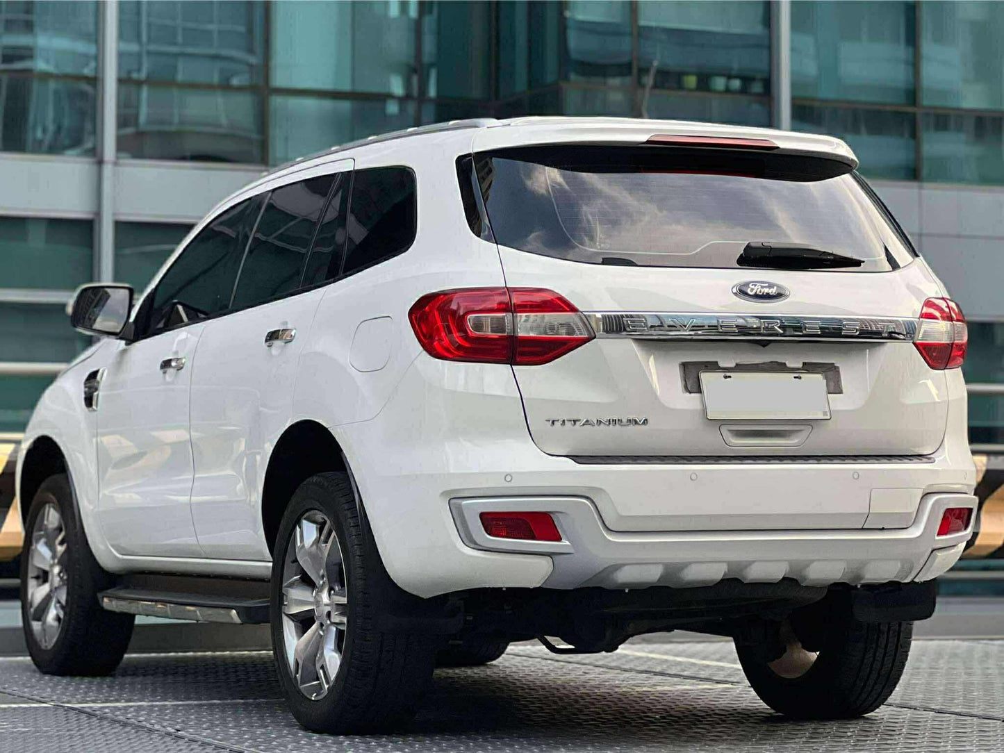 2016 Ford Everest Titanium Plus 4x2 With Sunroof, Automatic, Diesel
