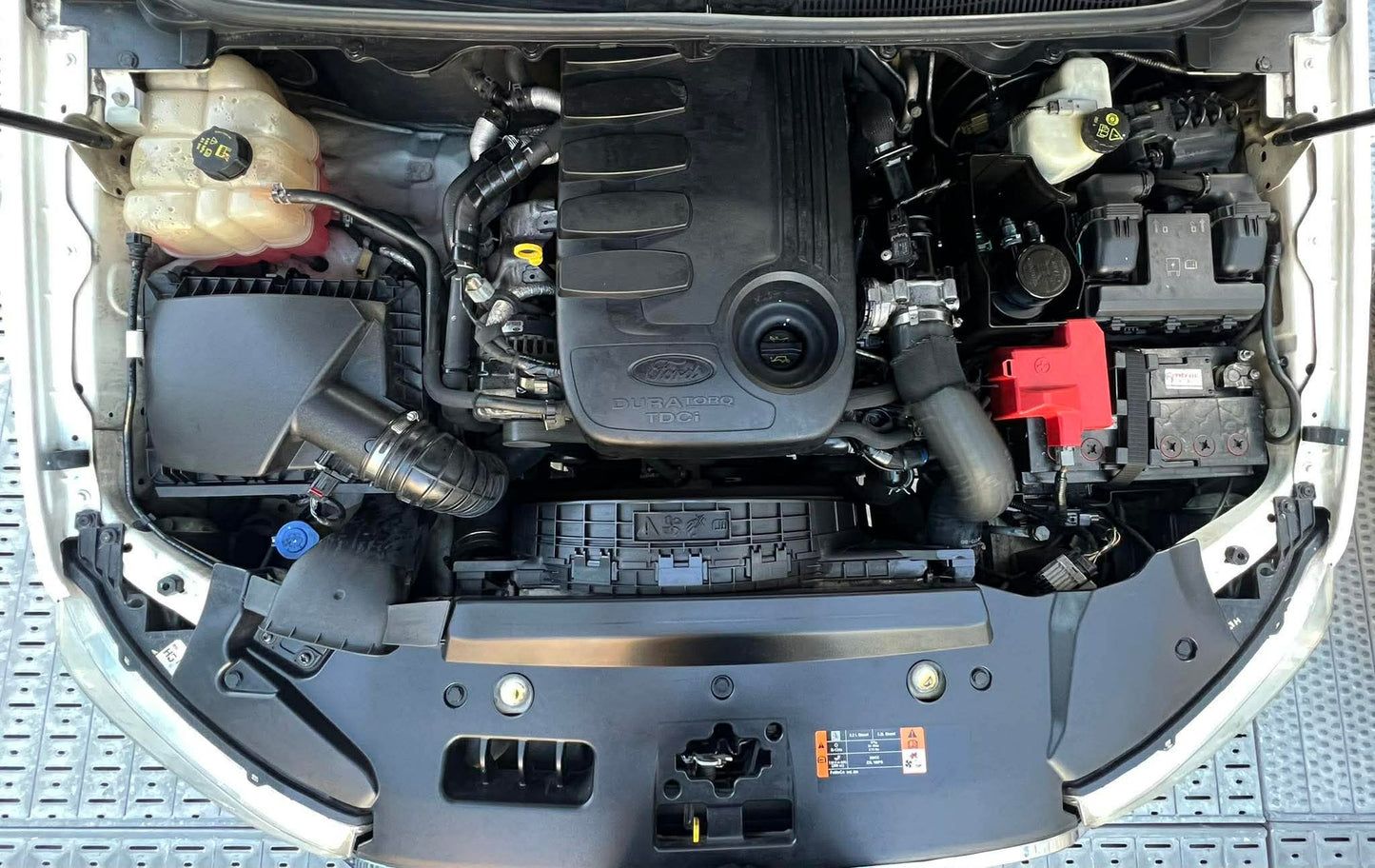 2016 Ford Everest Titanium Plus 3.2 4x4, Automatic, Diesel