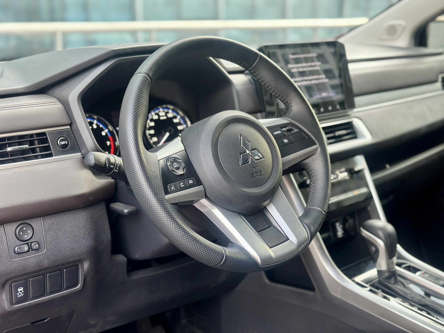 2025 Mitsubishi Xpander 1.5 GLS 2WD, Automatic, Gas