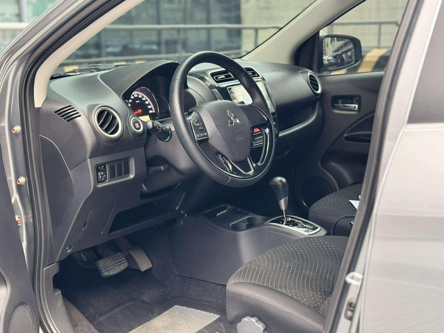 2024 Mitsubishi Mirage G4 GLS, Automatic, Gas