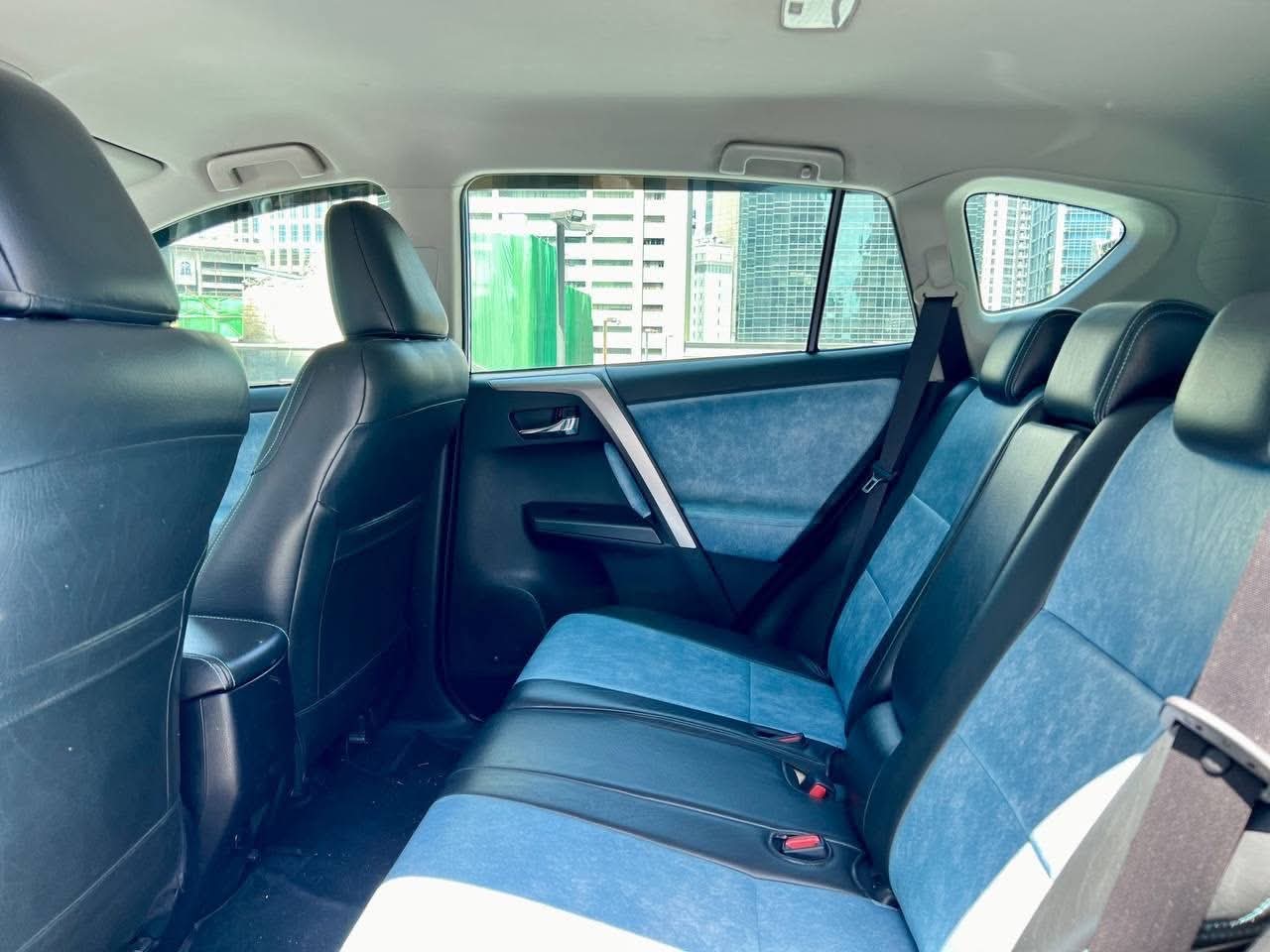 2016 Toyota Rav 4 4x2 Automatic, Gas