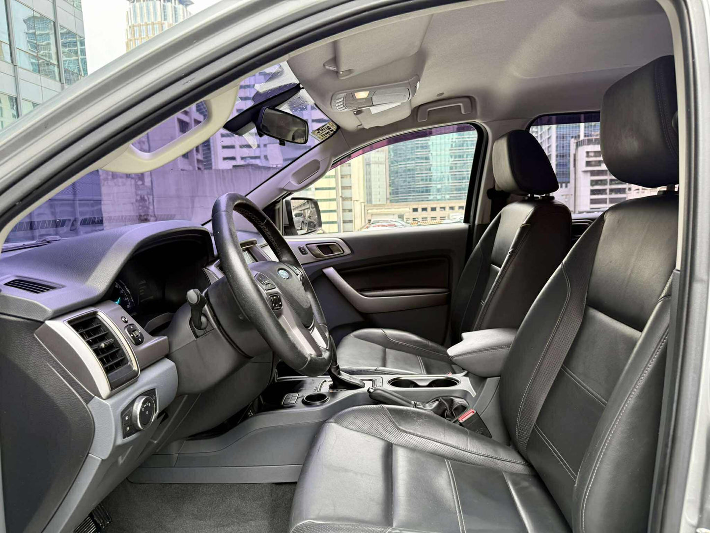 2018 Ford Everest Trend 4x2 2.2,
Automatic, Diesel