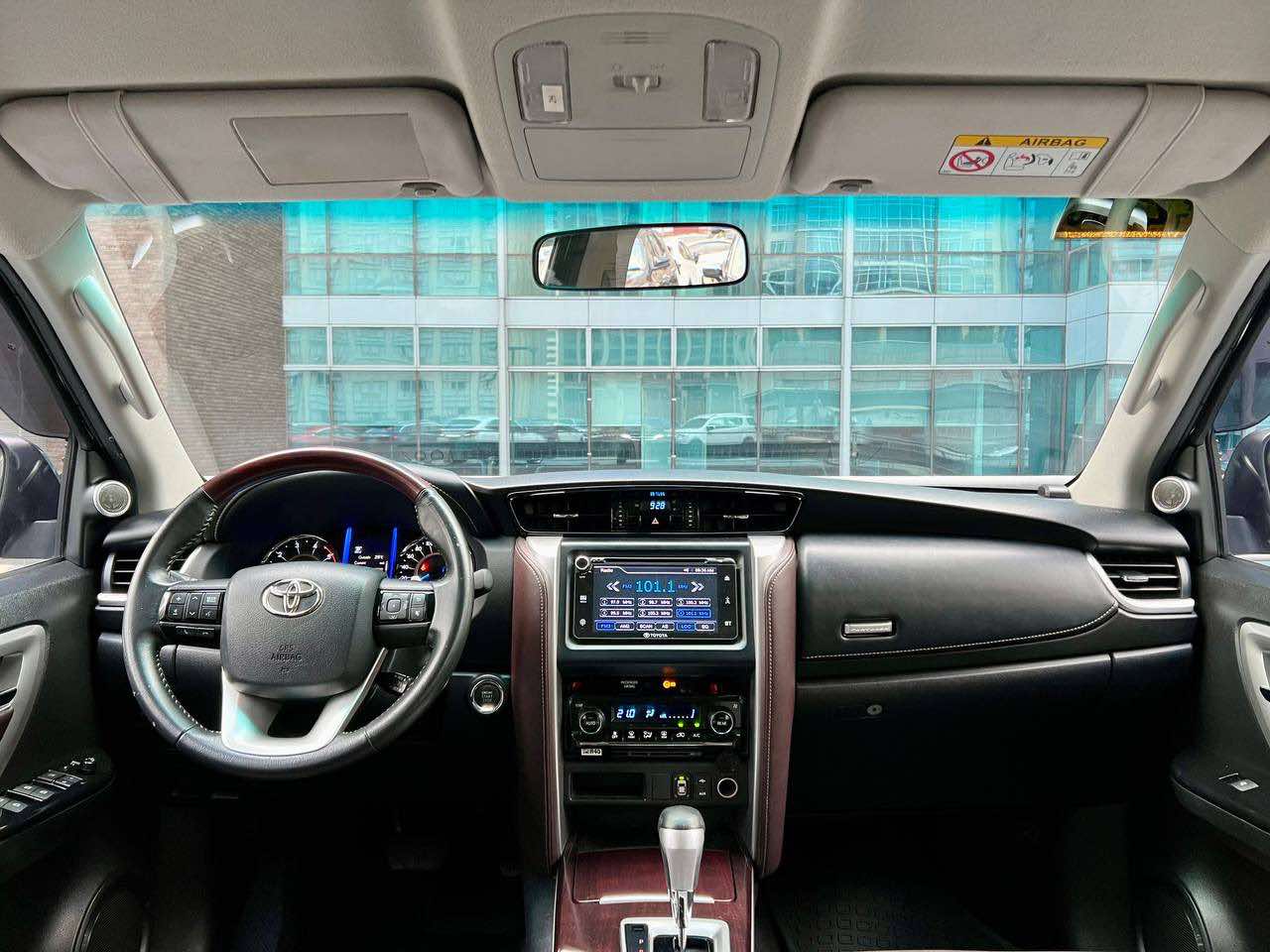 2020 Toyota Fortuner 2.4 4x2 V, Automatic, Diesel